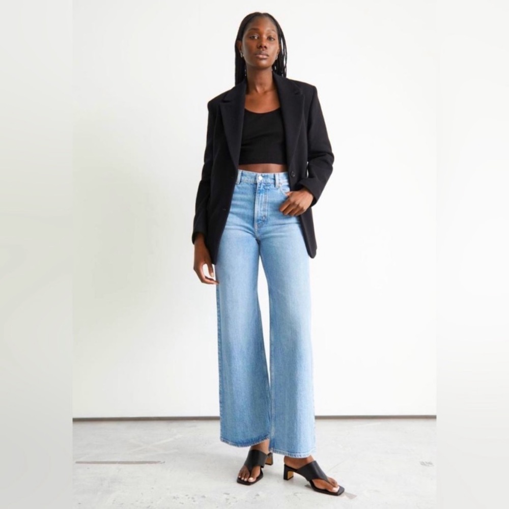 & Other Stories Treasure Cut Jeans